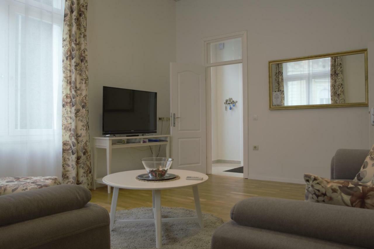 Superior Seaview Apartment Опатия Экстерьер фото