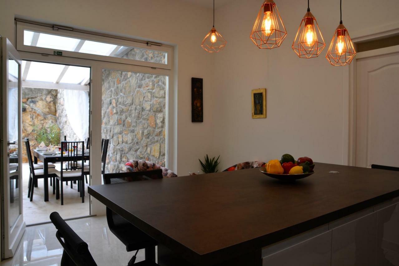 Superior Seaview Apartment Опатия Экстерьер фото