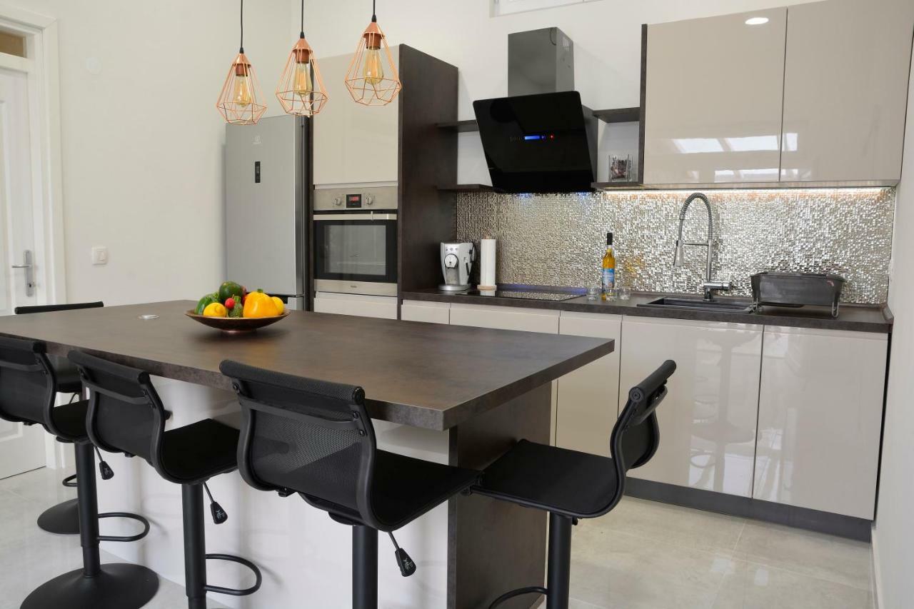 Superior Seaview Apartment Опатия Экстерьер фото